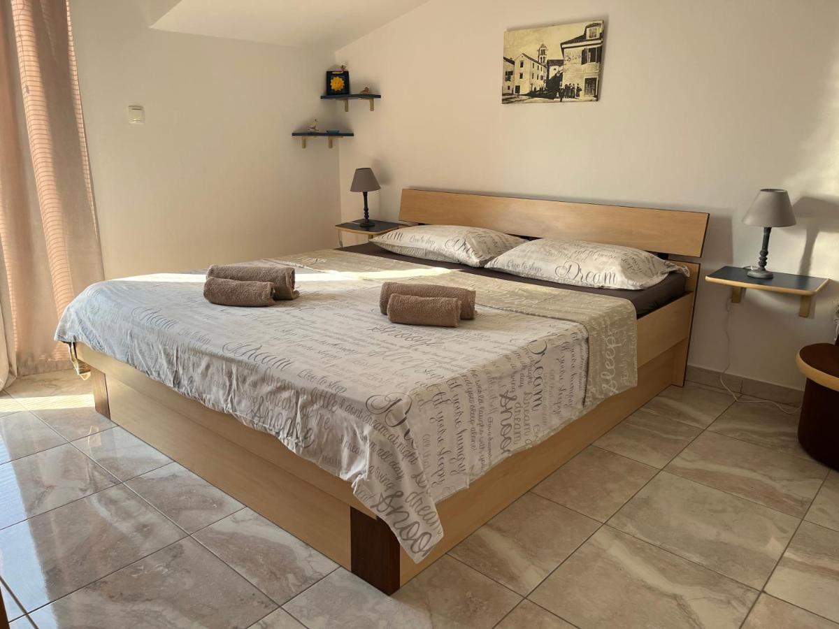 Apartments Goga Vodice Dış mekan fotoğraf